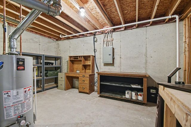 7551 Navajo Valley Drive SW, Byron Center, MI 49315