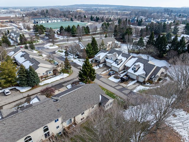 7551 Navajo Valley Drive SW, Byron Center, MI 49315