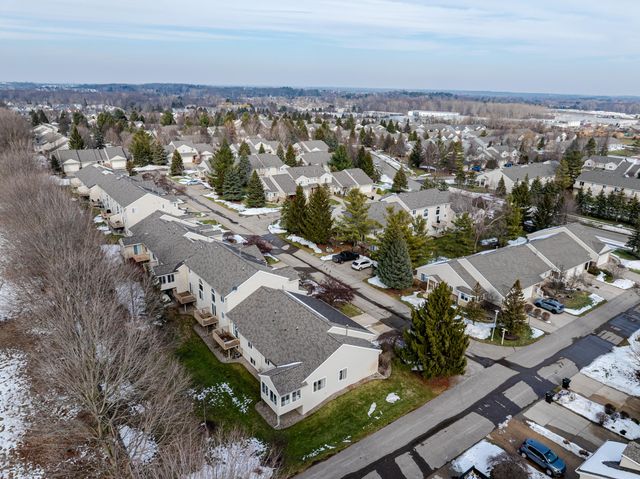 7551 Navajo Valley Drive SW, Byron Center, MI 49315