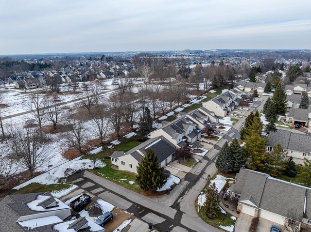 7551 Navajo Valley Drive SW, Byron Center, MI 49315