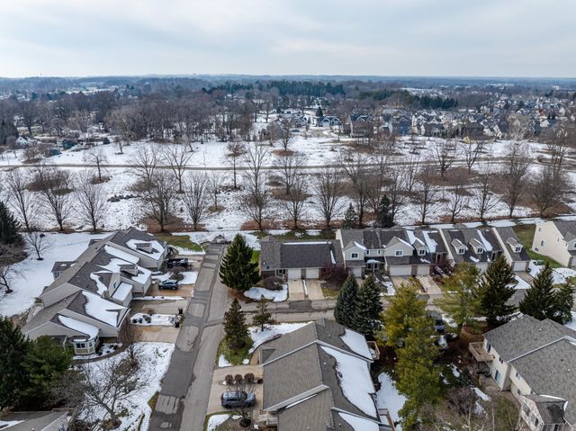 7551 Navajo Valley Drive SW, Byron Center, MI 49315