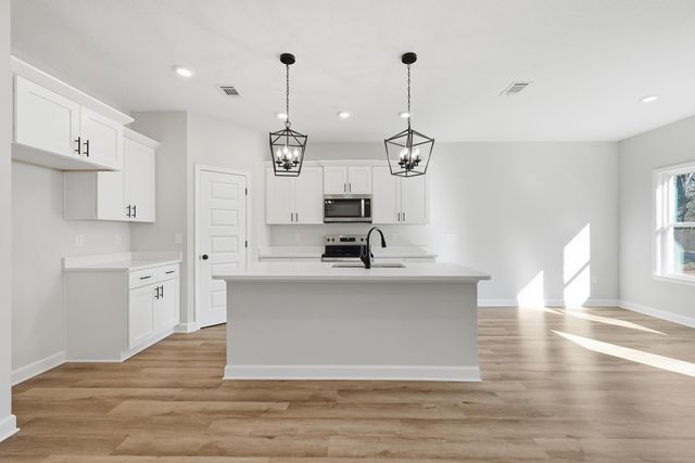 2805 Blackbird Court, Crestview, FL 32539