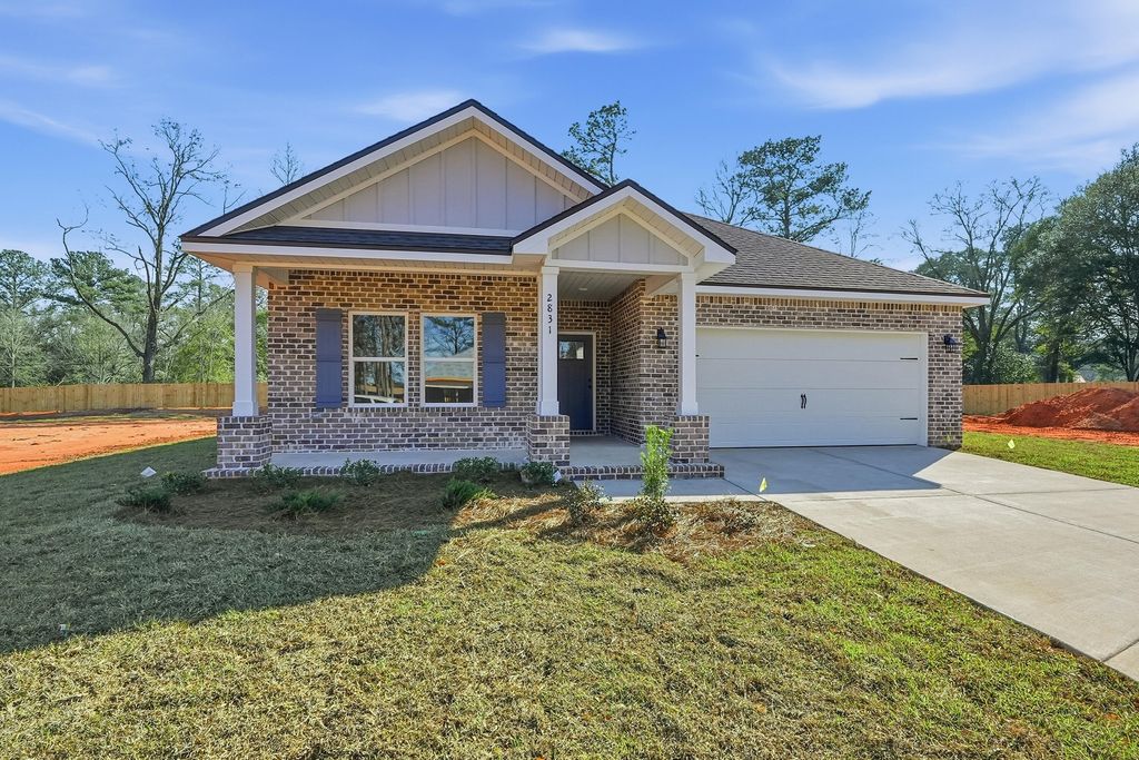 2805 Blackbird Court, Crestview, FL 32539