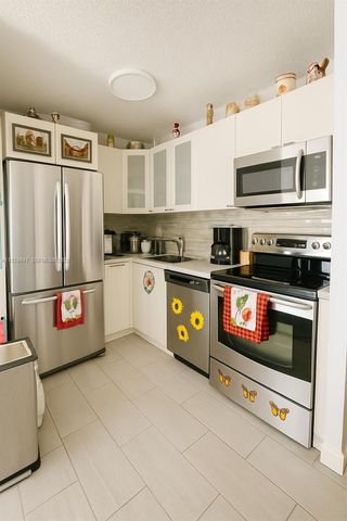 15530 SW 80th St C-301, Miami, FL 33193