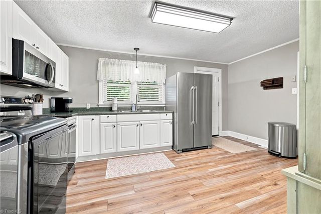 110 New Street S, Liberty, NC 27298