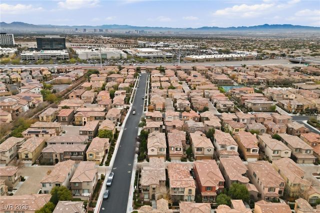 11353 Corsica Mist Avenue, Las Vegas, NV 89135