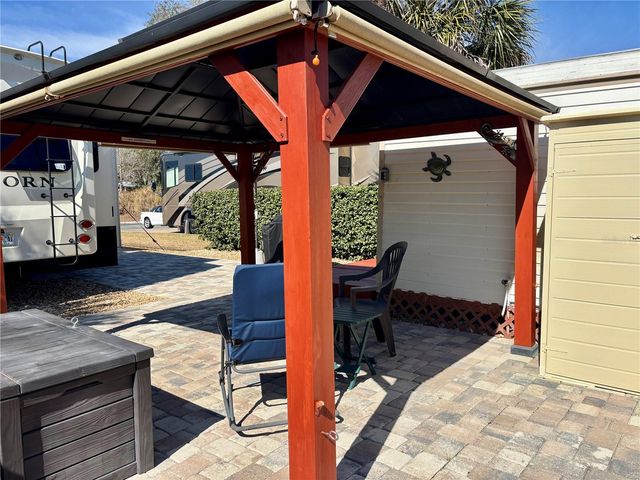 3047 NE 102ND AVENUE ROAD, Silver Springs, FL 34488