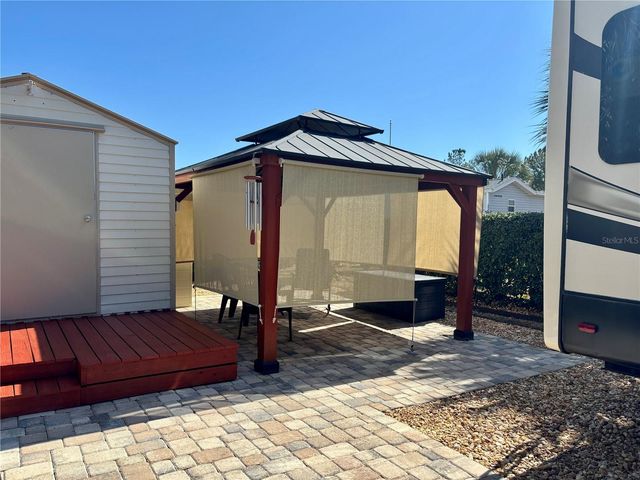 3047 NE 102ND AVENUE ROAD, Silver Springs, FL 34488