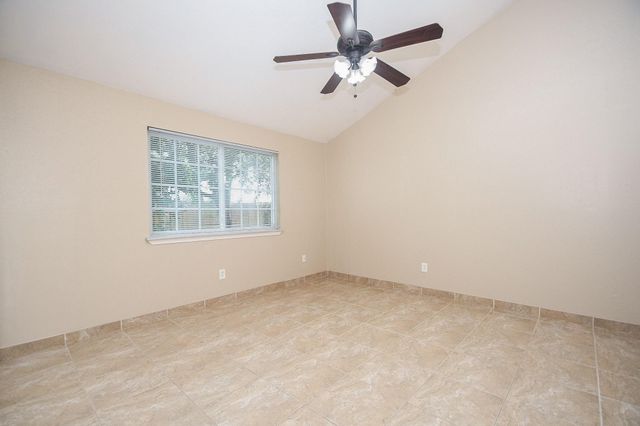 13115 Pebblewalk Circle S, Houston, TX 77041