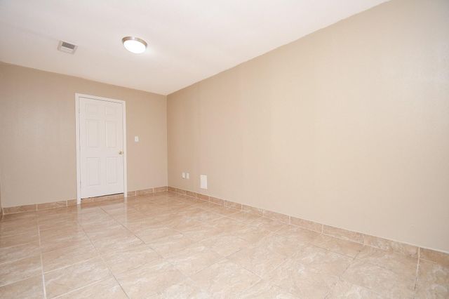 13115 Pebblewalk Circle S, Houston, TX 77041