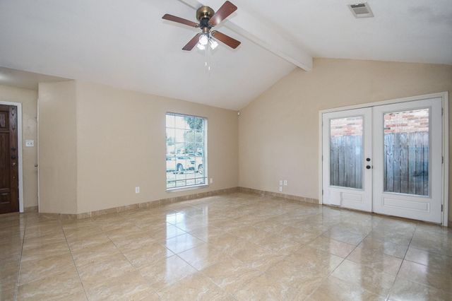 13115 Pebblewalk Circle S, Houston, TX 77041