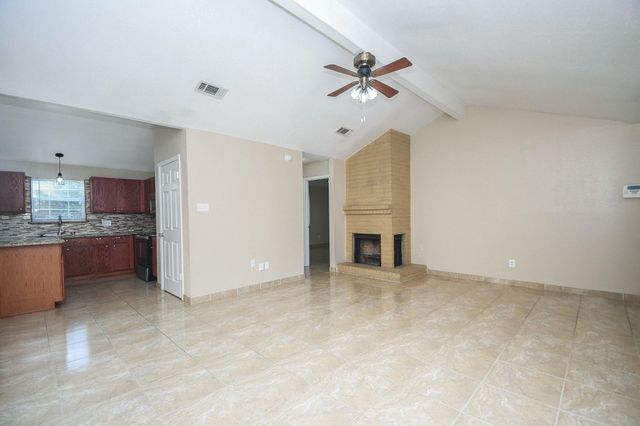 13115 Pebblewalk Circle S, Houston, TX 77041