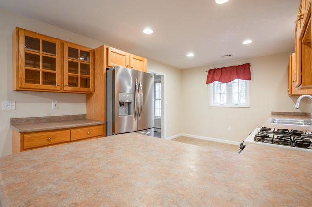 55 Sweet Hill Road, Plaistow, NH 03865