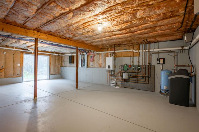 55 Sweet Hill Road, Plaistow, NH 03865