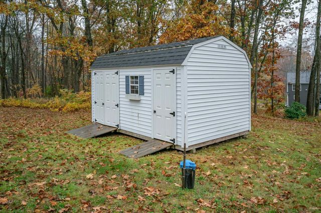 55 Sweet Hill Road, Plaistow, NH 03865