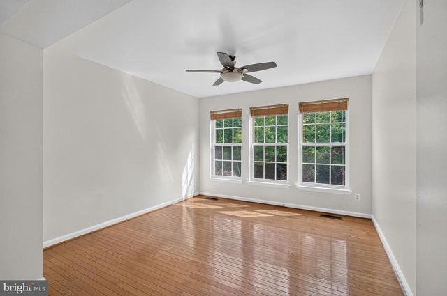 15044 GAFFNEY CIR, Gainesville, VA 20155