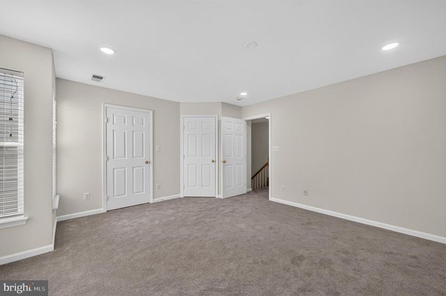 15044 GAFFNEY CIR, Gainesville, VA 20155