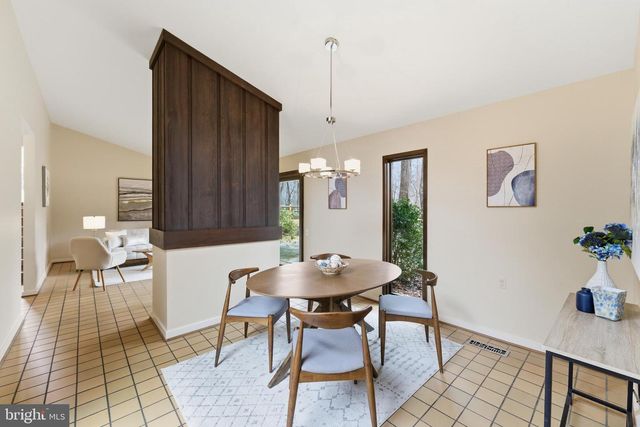 421 BEAUMONT RD, Silver Spring, MD 20904