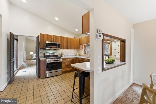 421 BEAUMONT RD, Silver Spring, MD 20904