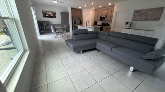 637 BELL PRAIRIE CIRCLE, Lake Wales, FL 33859