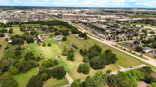 606 Sycamore Road, Richmond, TX 77469