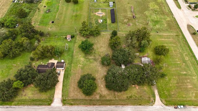606 Sycamore Road, Richmond, TX 77469