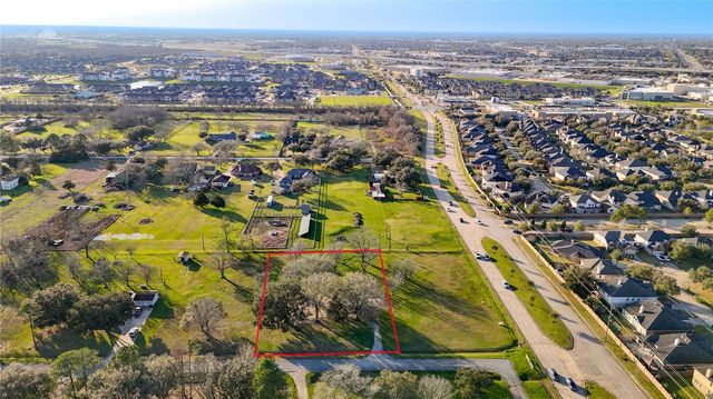 606 Sycamore Road, Richmond, TX 77469