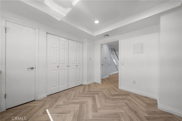 5916 Whitsett AVE 2, Valley Village, CA 91607