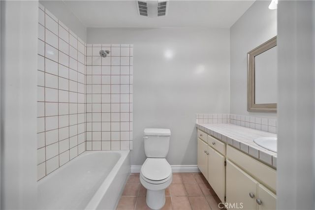 5916 Whitsett AVE 2, Valley Village, CA 91607