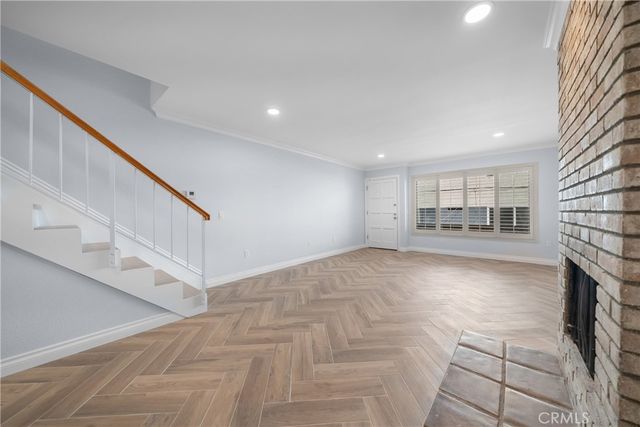 5916 Whitsett AVE 2, Valley Village, CA 91607