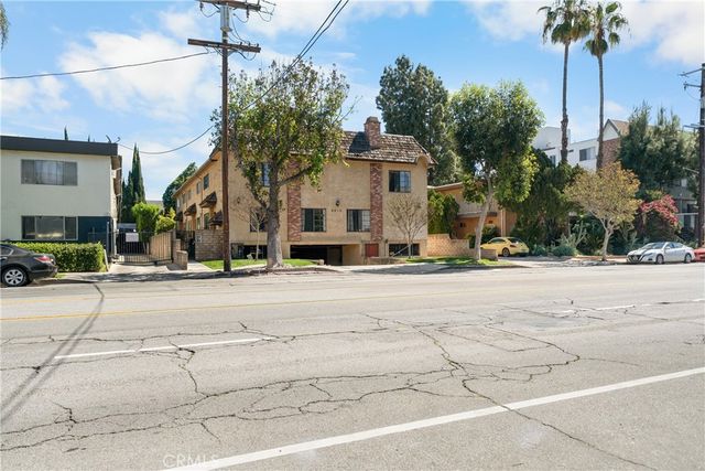 5916 Whitsett AVE 2, Valley Village, CA 91607