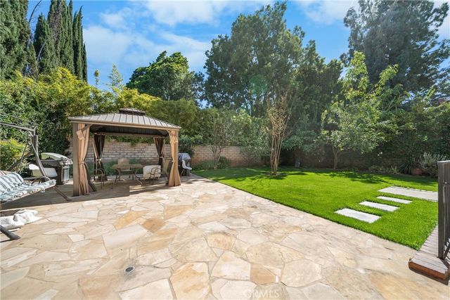 5916 Whitsett AVE 2, Valley Village, CA 91607