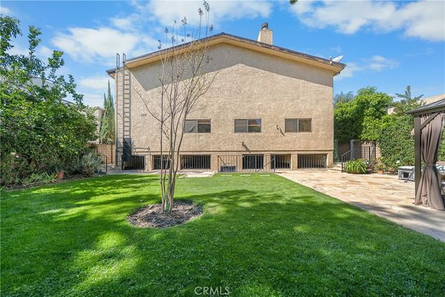 5916 Whitsett AVE 2, Valley Village, CA 91607