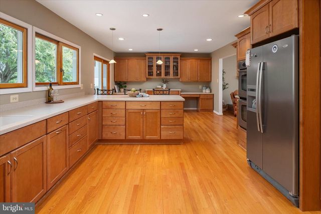 122 E BAY VIEW DR, Annapolis, MD 21403