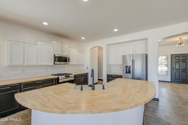 9314 W PROSPECTOR Drive, Queen Creek, AZ 85144