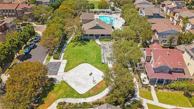 221 Landmark, Tustin, CA 92782