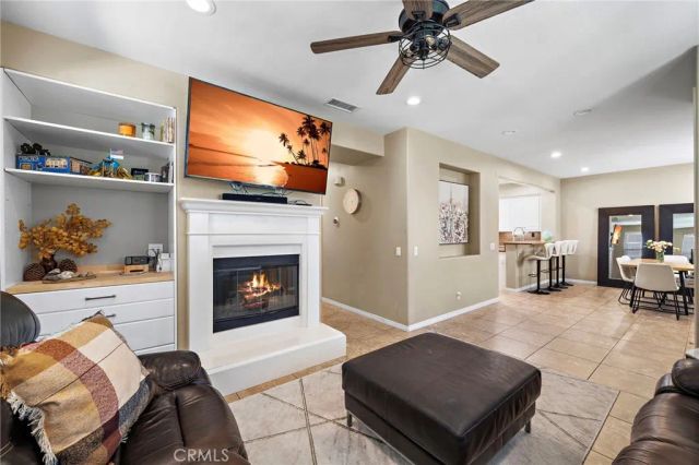 221 Landmark, Tustin, CA 92782
