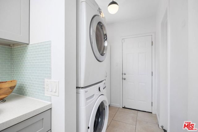 1663 S Genesee Avenue, Los Angeles, CA 90019