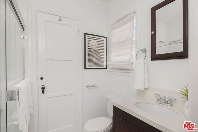 1663 S Genesee Avenue, Los Angeles, CA 90019