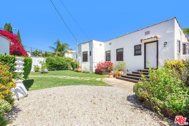 1663 S Genesee Avenue, Los Angeles, CA 90019