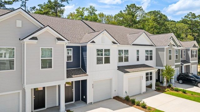 894 Long Bluff Road, Summerville, SC 29486