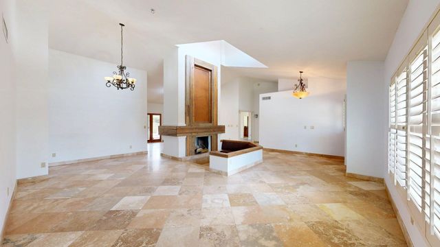 10575 E Mission Lane, Scottsdale, AZ 85258