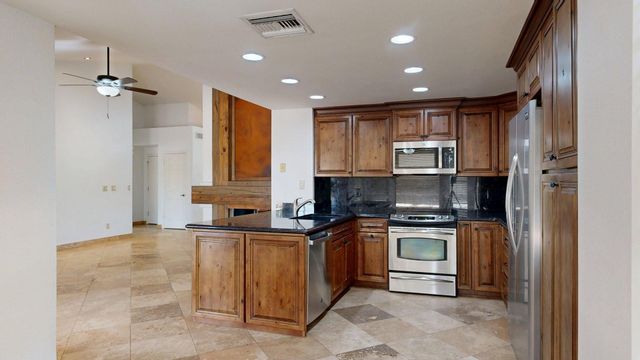 10575 E Mission Lane, Scottsdale, AZ 85258