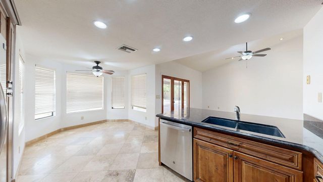 10575 E Mission Lane, Scottsdale, AZ 85258