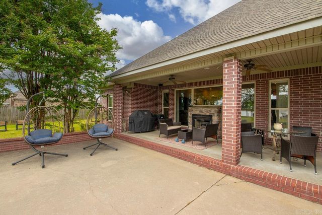 760 Mound View Dr, England, AR 72046