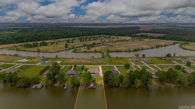 760 Mound View Dr, England, AR 72046