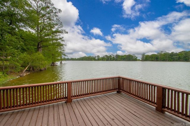 760 Mound View Dr, England, AR 72046
