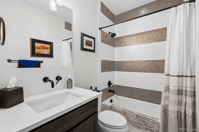 24030 E Tansy Drive, Aurora, CO 80016