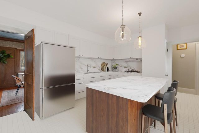 4449 N Maryland AVENUE, Shorewood, WI 53211