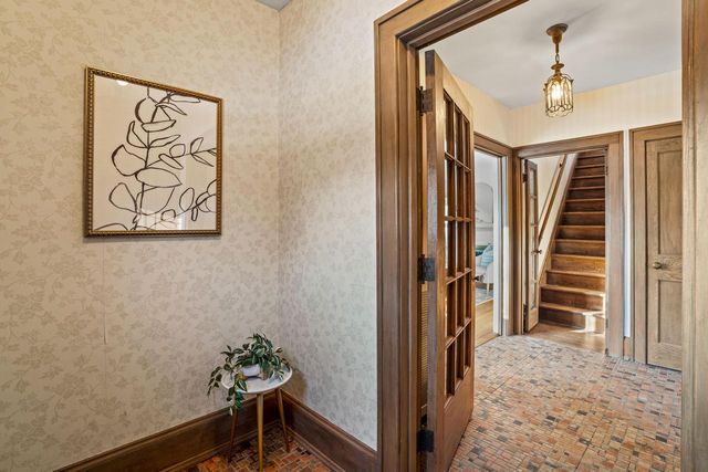 4449 N Maryland AVENUE, Shorewood, WI 53211